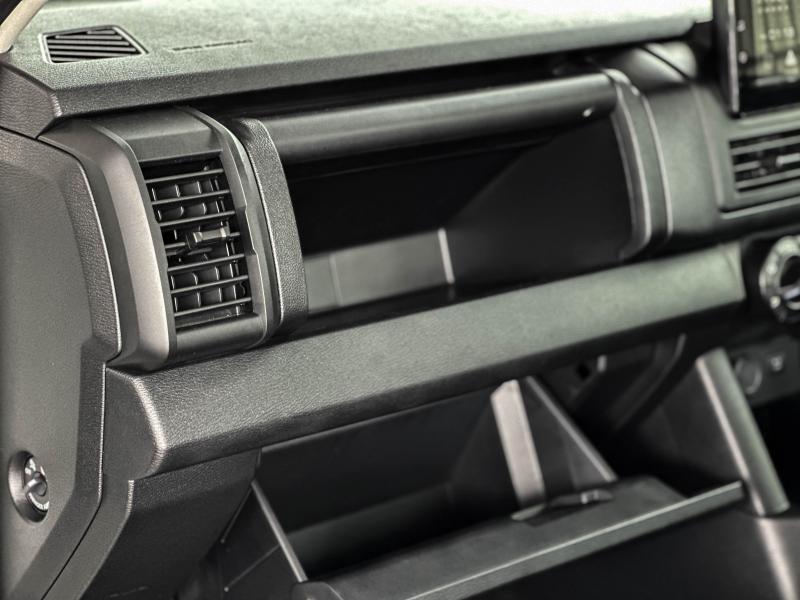 TRITON SINGLE CAB 2.4 PRO 4WD