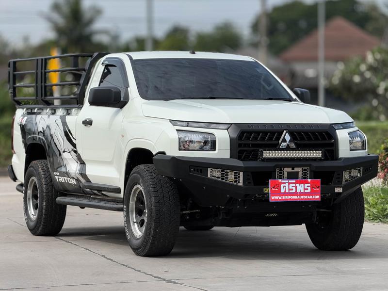 TRITON SINGLE CAB 2.4 PRO 4WD