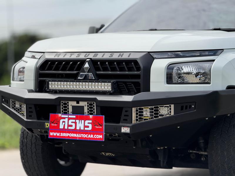 TRITON SINGLE CAB 2.4 PRO 4WD