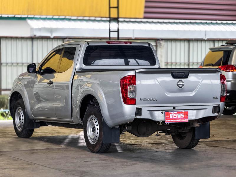 NAVARA KING CAB NP300 2.5 SL