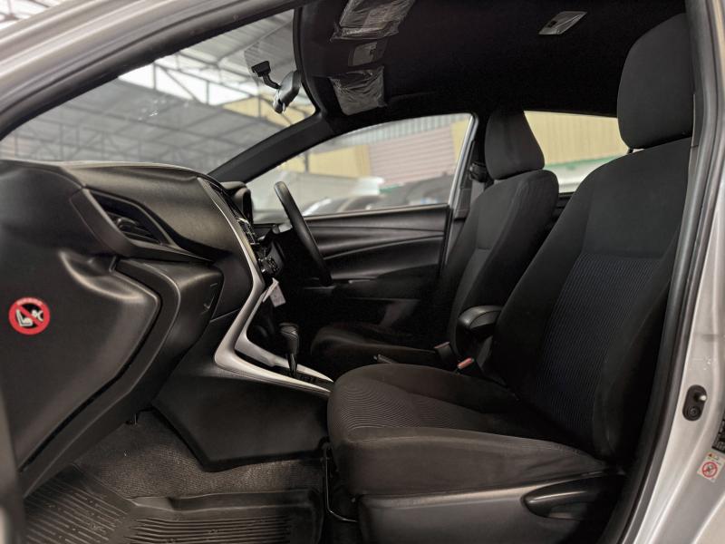 YARIS HACTHBACK 1.2 J CVT