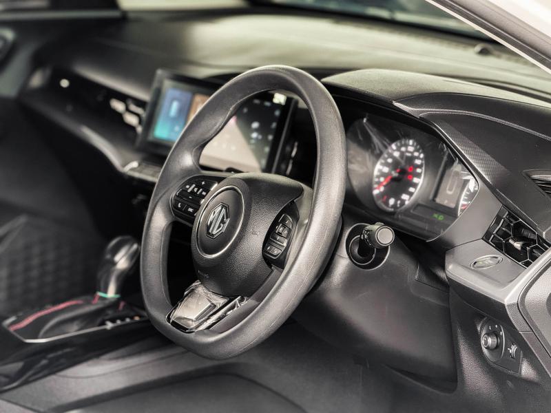 MG 5 1.5 C CVT รถมือสองเชียงใหม่ รถมือสองลำพูน รถยนต์มือสอง