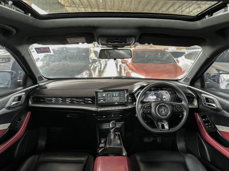 MG 5 1.5 X i-SMART SUNROOF รถมือสองเชียงใหม่ รถมือสองลำพูน รถยนต์มือสอง