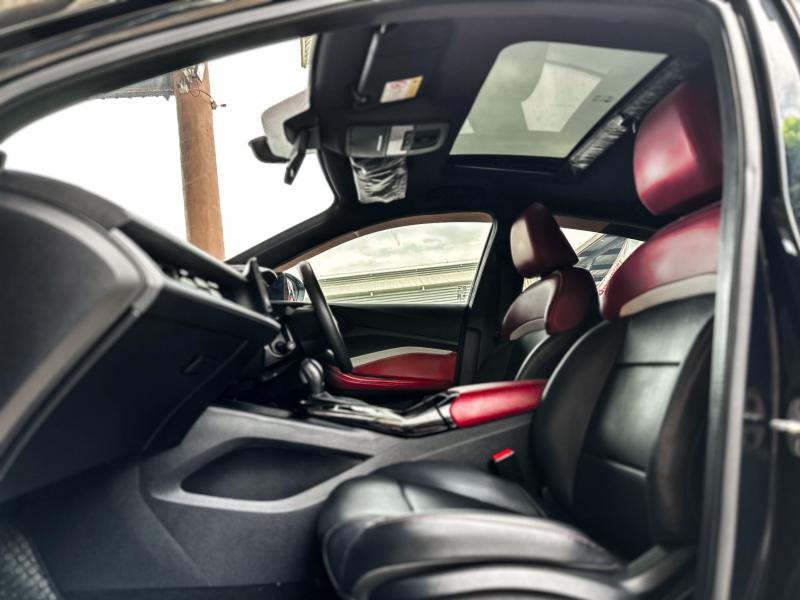 MG 5 1.5 X i-SMART SUNROOF รถมือสองเชียงใหม่ รถมือสองลำพูน รถยนต์มือสอง